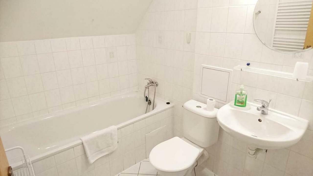 Apartmany Eddy โรกีนีซ นัด ยีเซอโร ภายนอก รูปภาพ